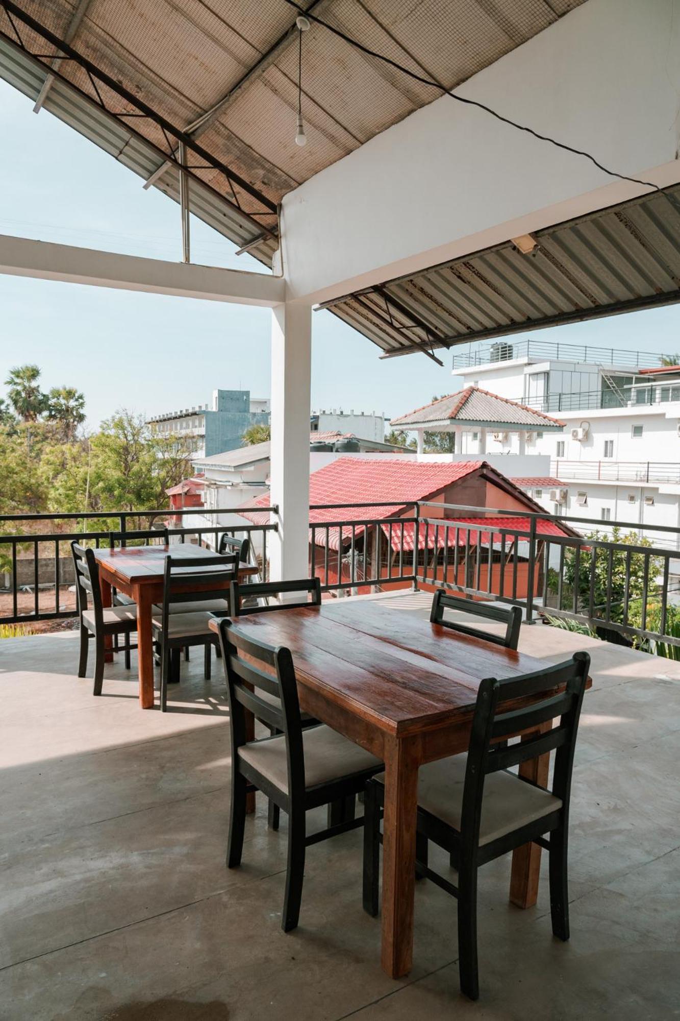 Hotel Tobiko Trincomalee Eksteriør bilde