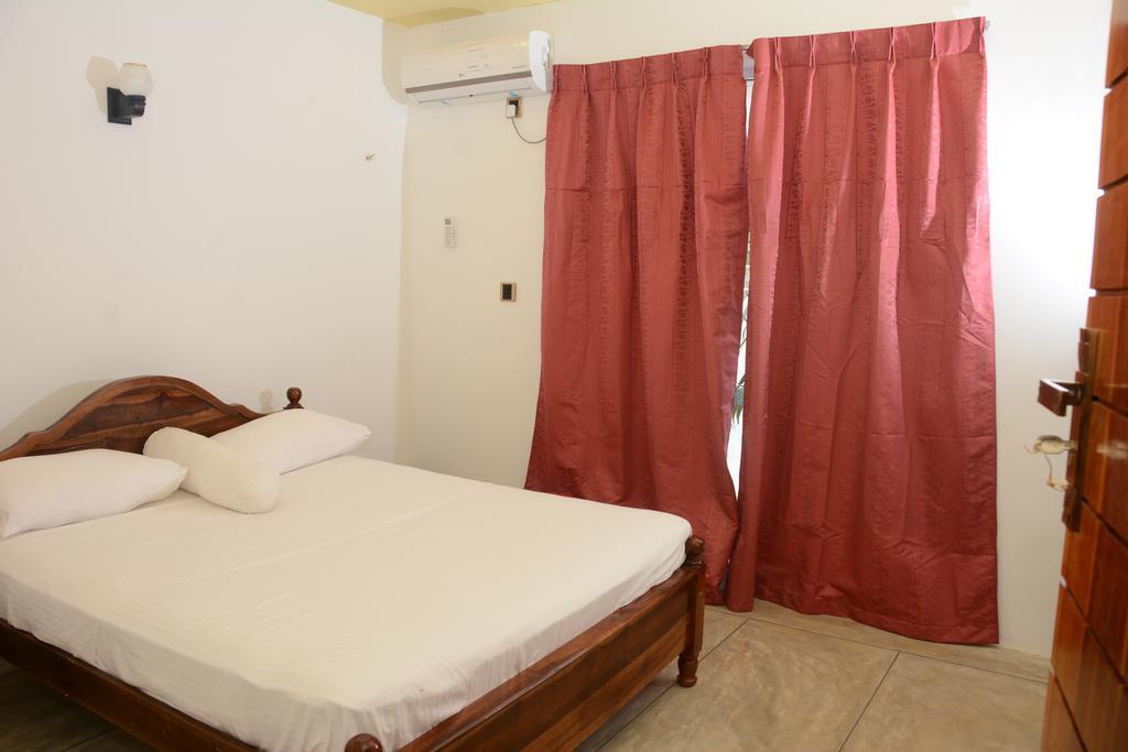 Hotel Tobiko Trincomalee Eksteriør bilde
